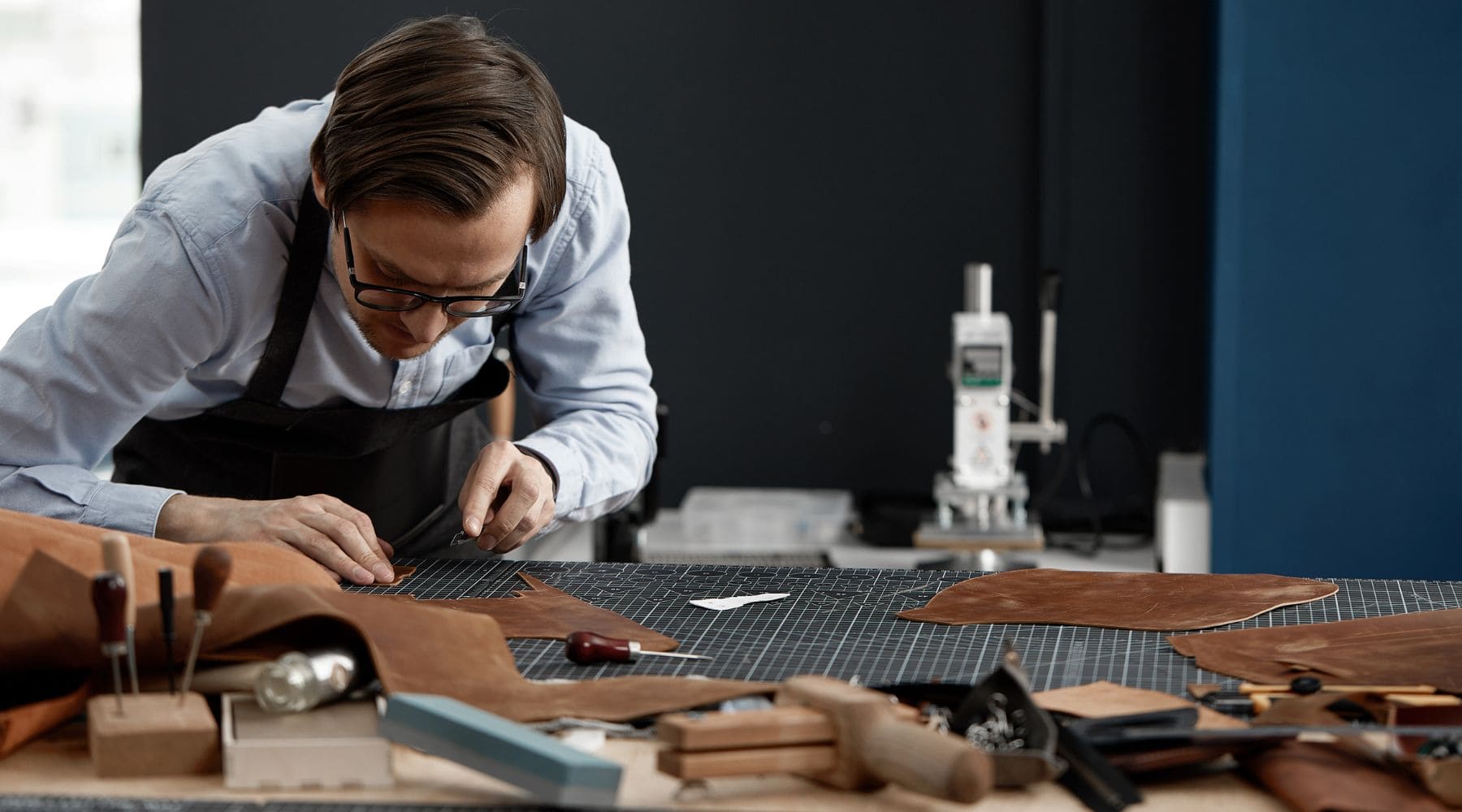 Ein Blick hinter die Kulissen: So entstehen unsere Lederprodukte